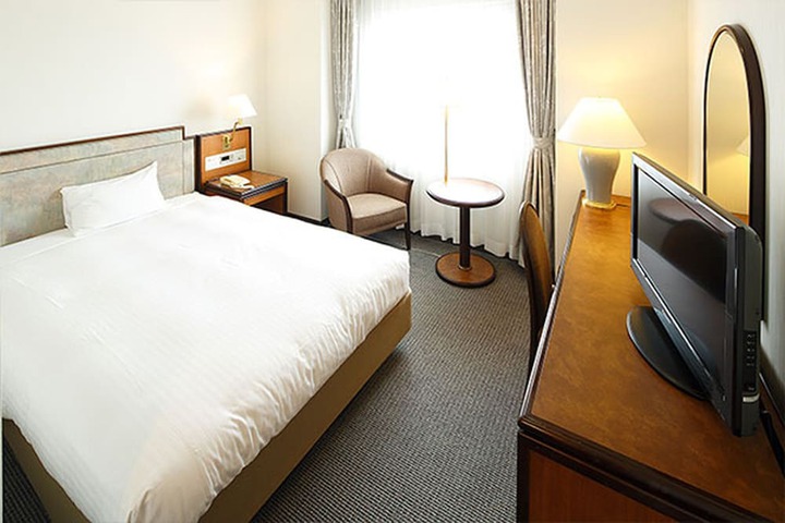 Room 10 of 54