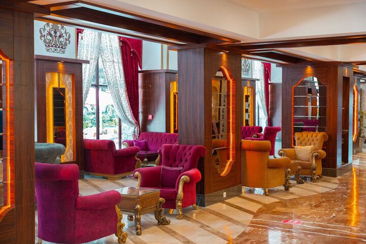Guest Lobby