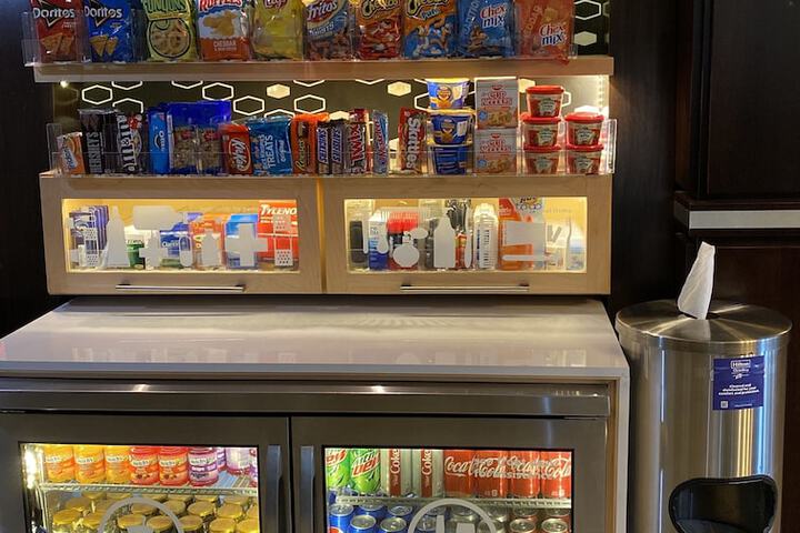 Snack bar