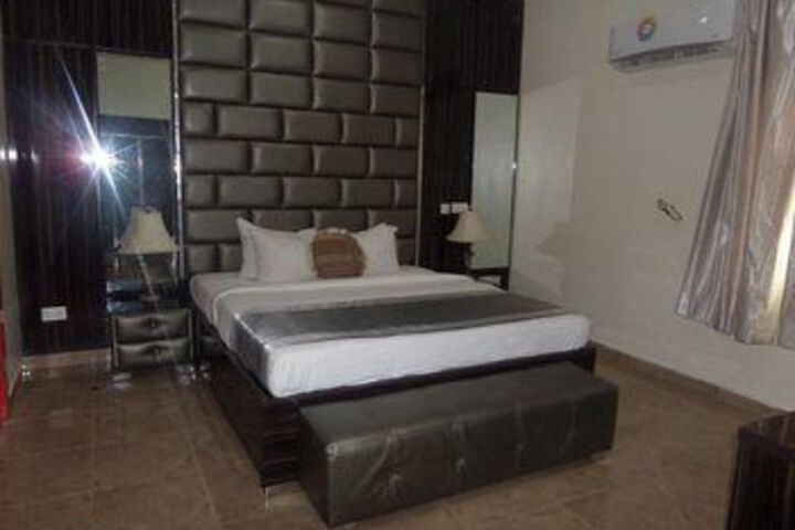 Concierge by Cubana