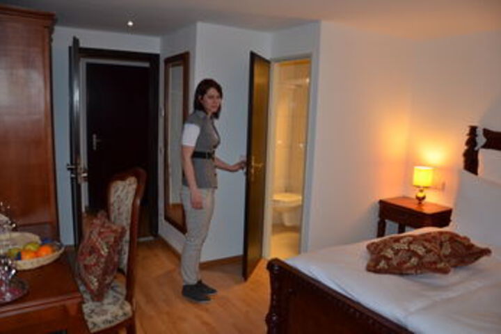 Room 19 of 42