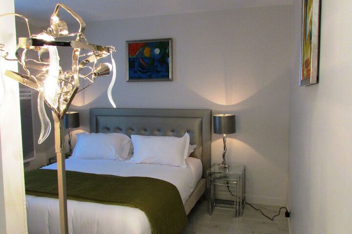 Room 21 of 46