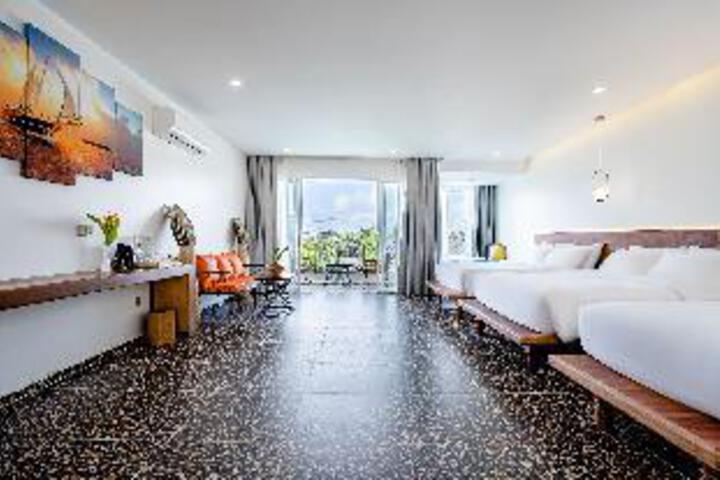 Room 21 of 23