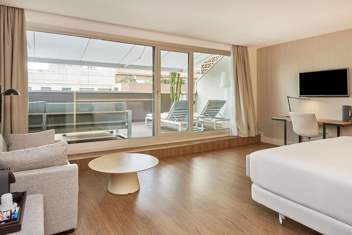 Room 14 of 70