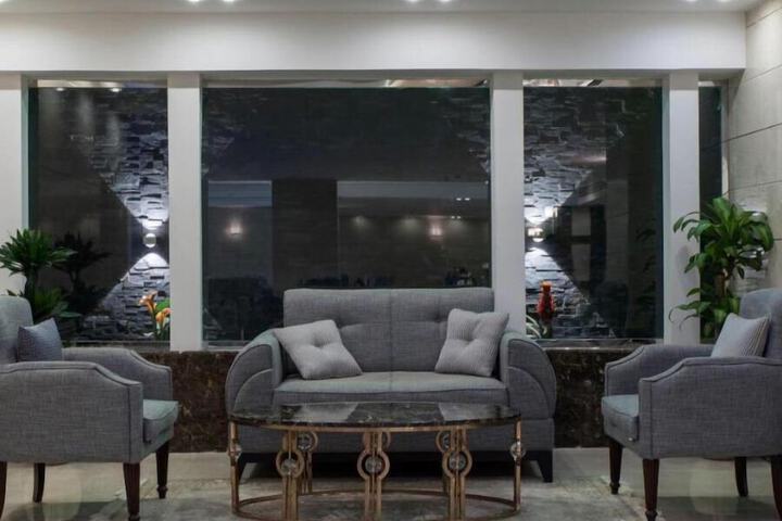 Hotel Lobby