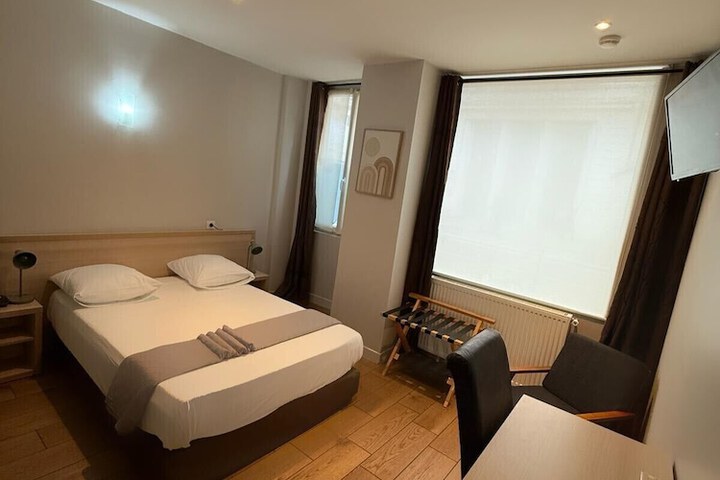Room 10 of 79