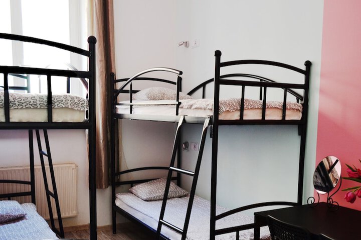 Room 55 of 76