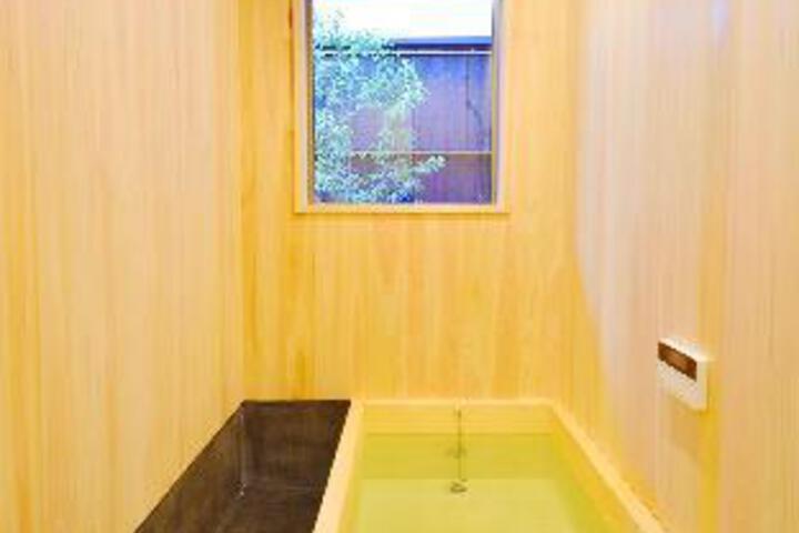 Bath Interior