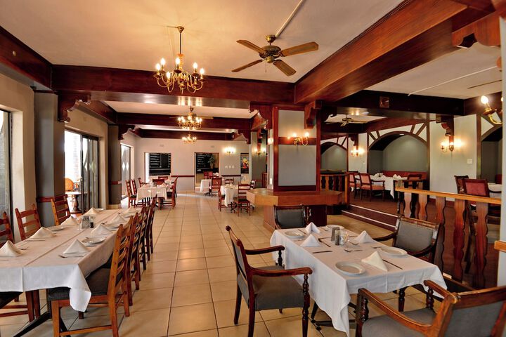 Dining 122 of 136