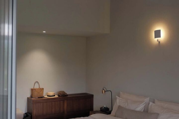 Room 18 of 79