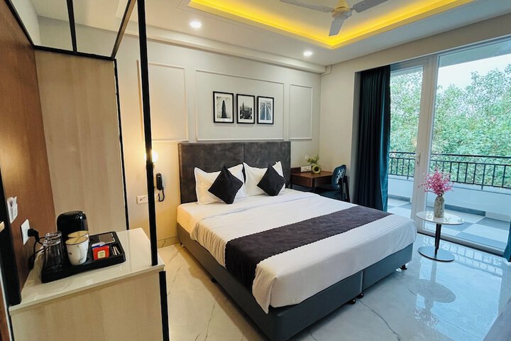 Room 6 of 47