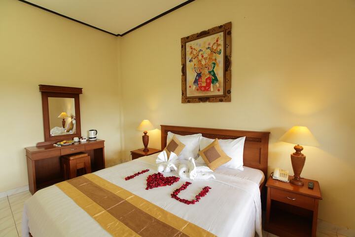 Room 4 of 40