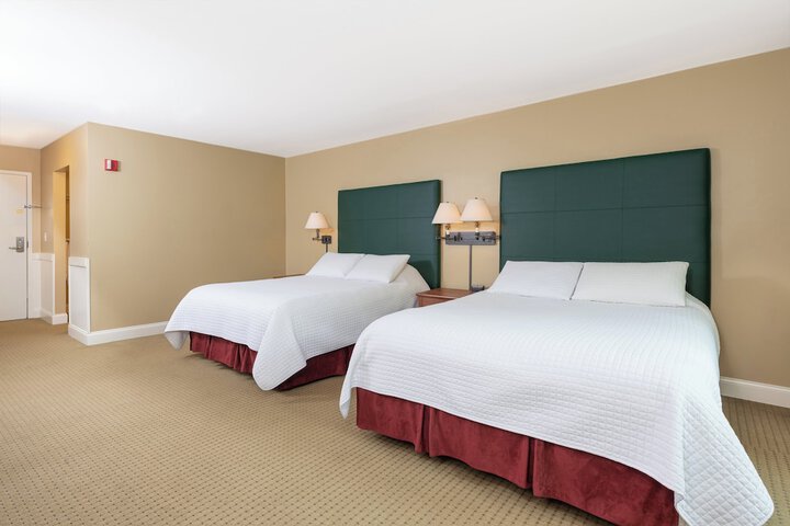 Room 30 of 111