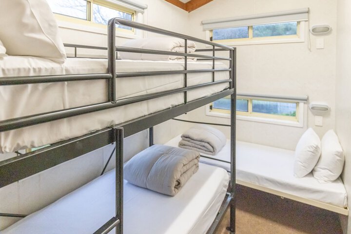 Room 15 of 76