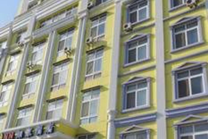 Hotel 11 of 32