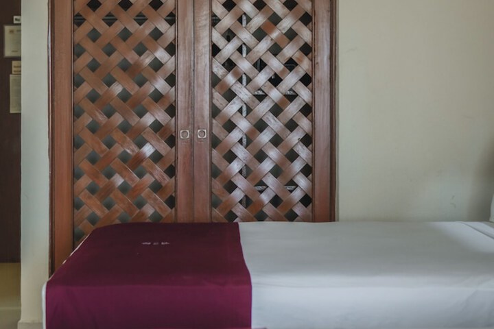 Room 17 of 51