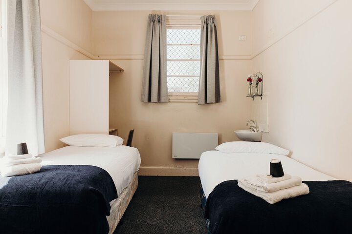 Room 13 of 49
