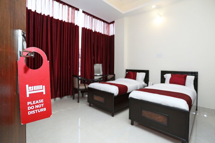 Room 14 of 19