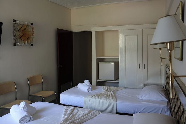 Room 73 of 261