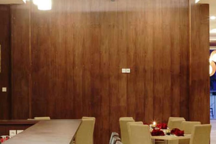 Dining Photos