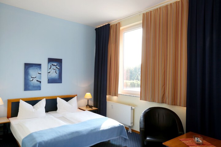 Room 7 of 43