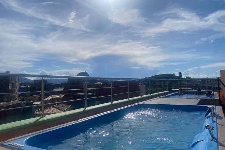 Hot Tub 10 of 15