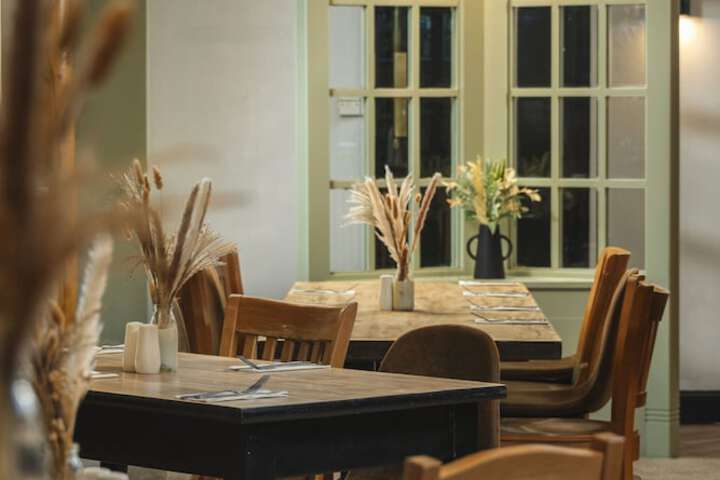 Dining 50 of 60