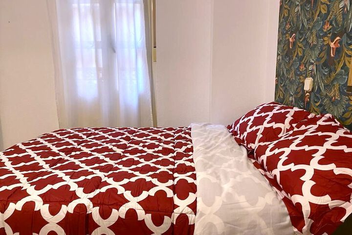 Room 8 of 23