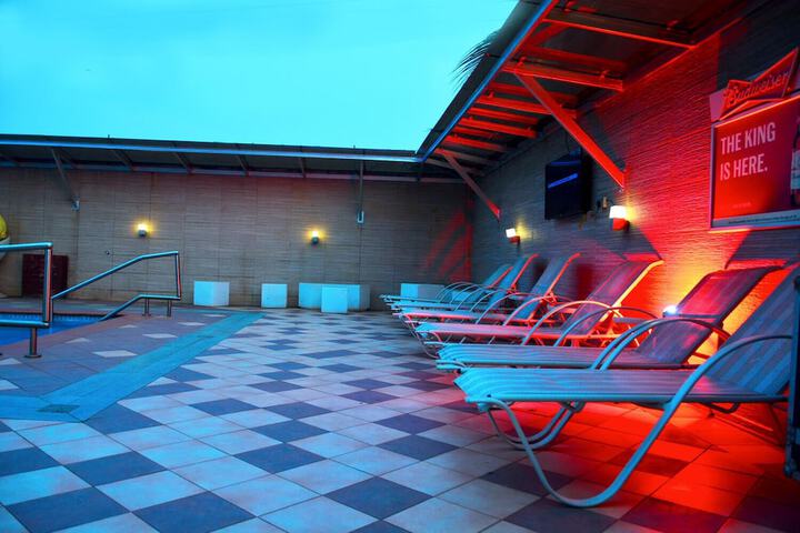 Pool 18 of 31