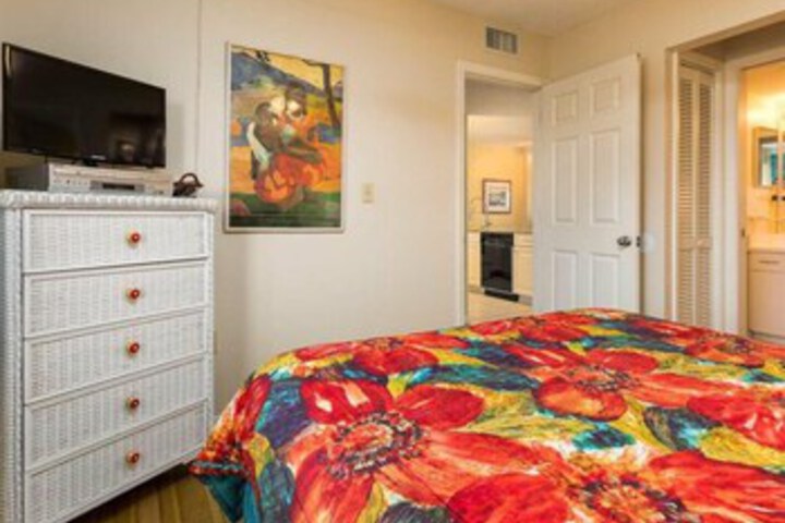 Room 116 of 151