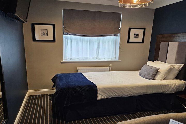 Room 34 of 92