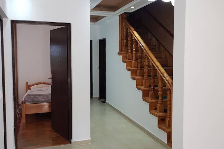 Ballroom/Hall 78 of 96