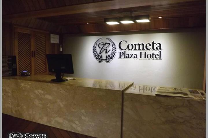 Photo of Cometa Plaza Hotel