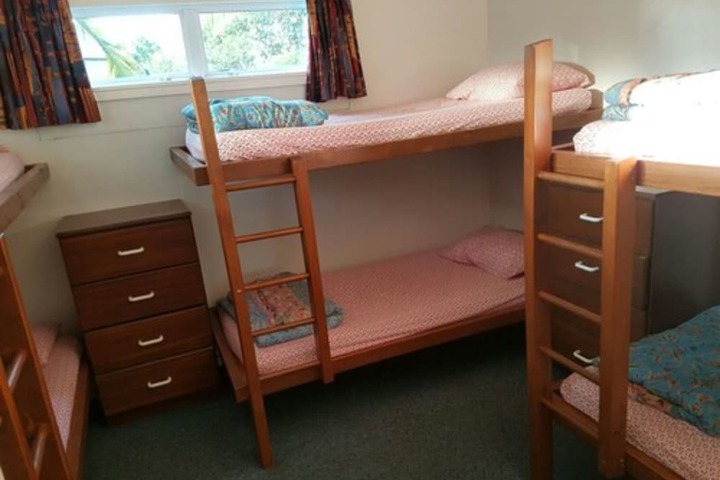 Room 30 of 48