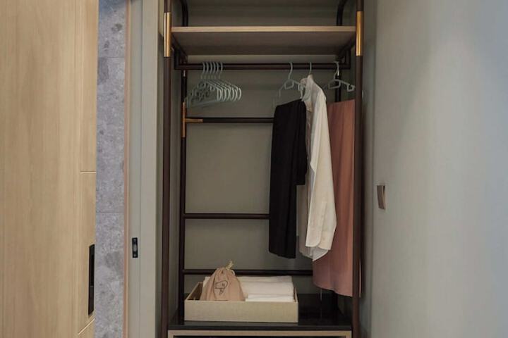 Room 20 of 209
