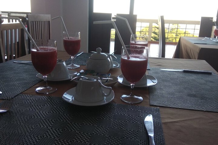 Breakfast/Coffee Service 79 of 95