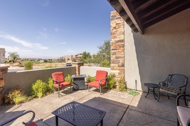 Terrace/Patio 54 of 60