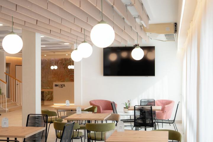 Snack bar
