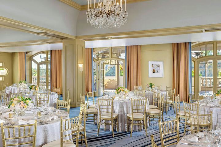 Banquet hall