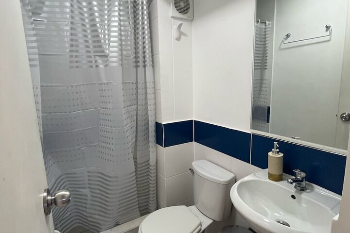 Room 7 of 13
