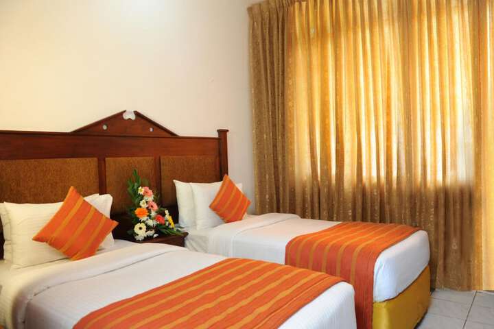 Room 8 of 47