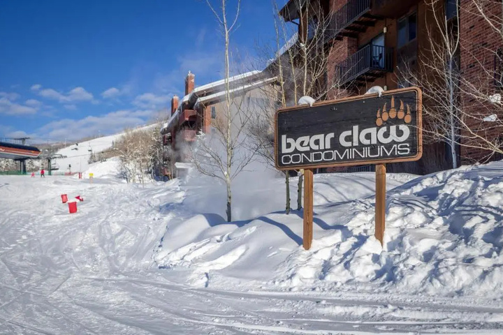 Exterior of Bear Claw 104