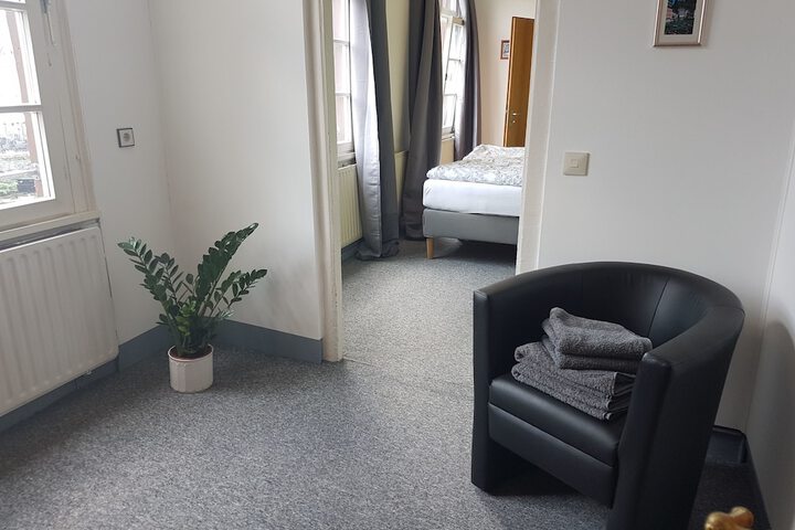 Room 25 of 61