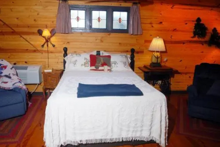 Room 5 of 13