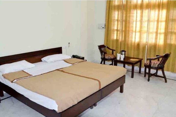 Room 5 of 29