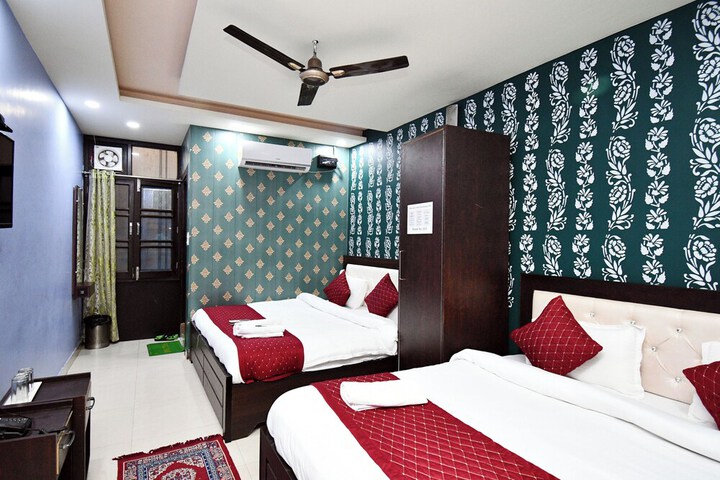 Room 30 of 50