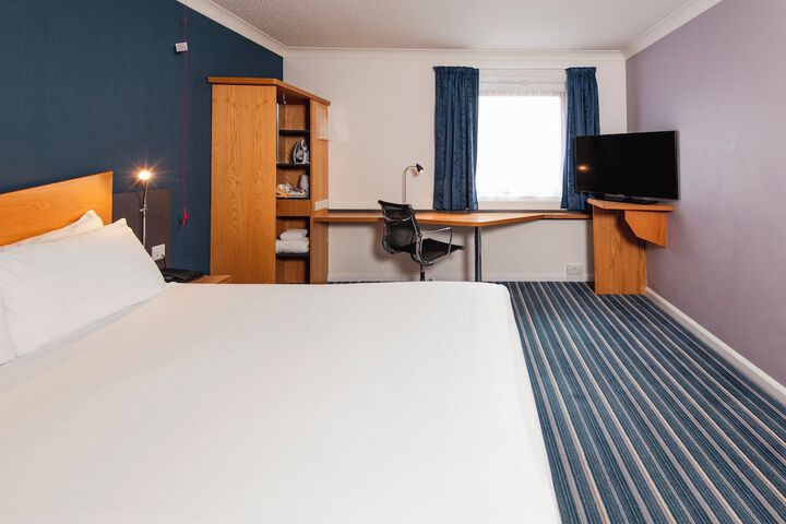 Room 19 of 53