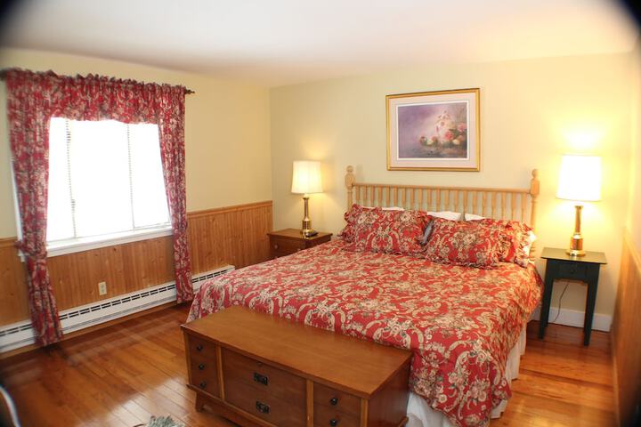 Room 14 of 36