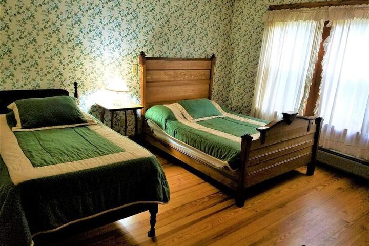 Room 41 of 72
