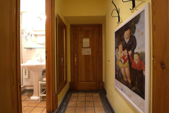 Room 38 of 76